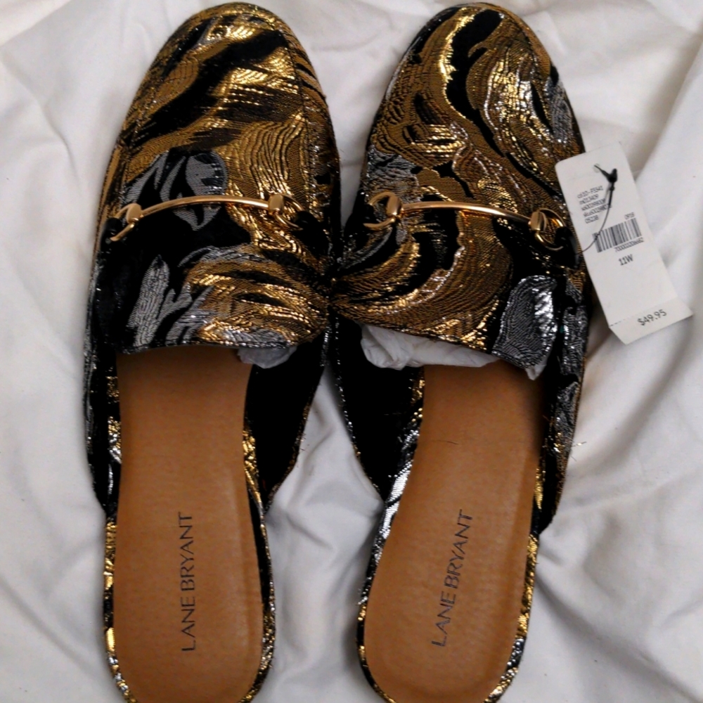 NWT Lane Bryant Black Silver an& Gold Metallic Mules. Size 11W ( Wide Width )